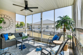 Condo with Pool about 2 Mi to Table Rock Lake!